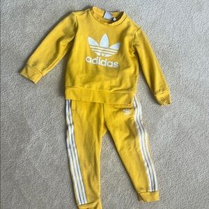 Adidas Kids Yellow Sweatpants & Joggers Set